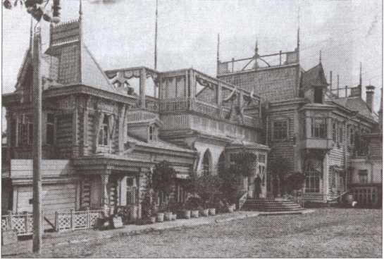 Иллюстрация к книге — Легенды московского застолья. Заметки о вкусной, не очень вкусной, здоровой и не совсем здоровой, но все равно удивительно интересной жизни [i_007.jpg]