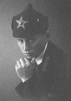 Иллюстрация к книге — Прикрой, атакую! В атаке - &quot;Меч&quot; [_06.jpg]