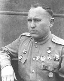 Иллюстрация к книге — Прикрой, атакую! В атаке - &quot;Меч&quot; [_20.jpg]