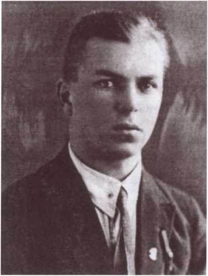 Иллюстрация к книге — Виктор Лягин. Подвиг разведчика [image12.jpg]