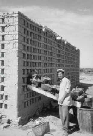 Иллюстрация к книге — Тайны великой пустыни. Миражи Такла-Макан [i_024.jpg]