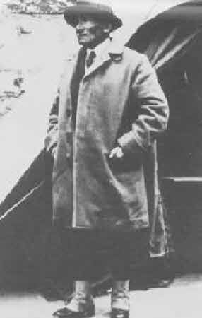 Иллюстрация к книге — Тайны великой пустыни. Миражи Такла-Макан [i_032.jpg]