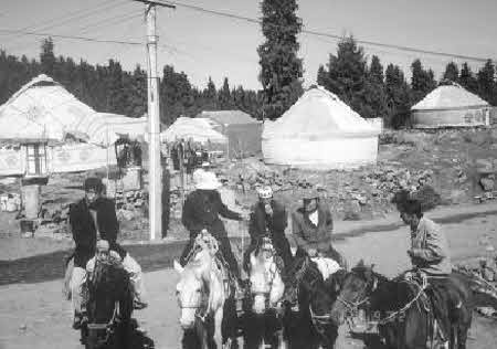 Иллюстрация к книге — Тайны великой пустыни. Миражи Такла-Макан [i_073.jpg]