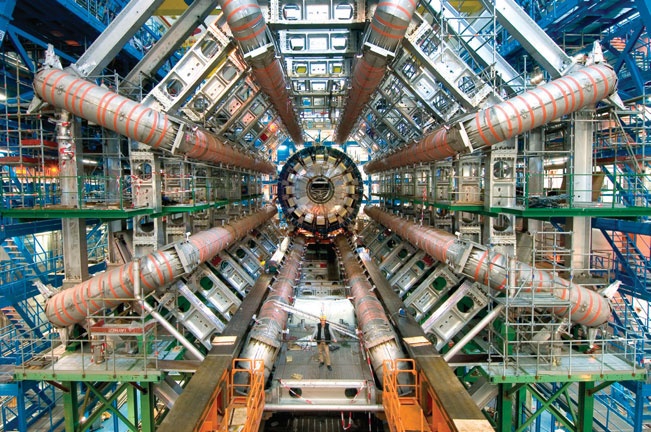 Иллюстрация к книге — Частица на краю Вселенной. Как охота на бозон Хиггса ведет нас к границам нового мира [i_063.jpg]