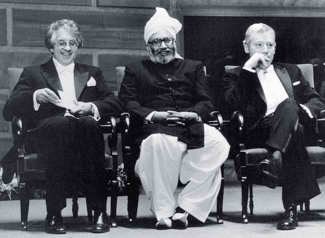 Иллюстрация к книге — Частица на краю Вселенной. Как охота на бозон Хиггса ведет нас к границам нового мира [i_069.jpg]