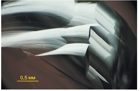 Иллюстрация к книге — Неизвестный алмаз. &quot;Артефакты&quot; технологии [i_037.jpg]