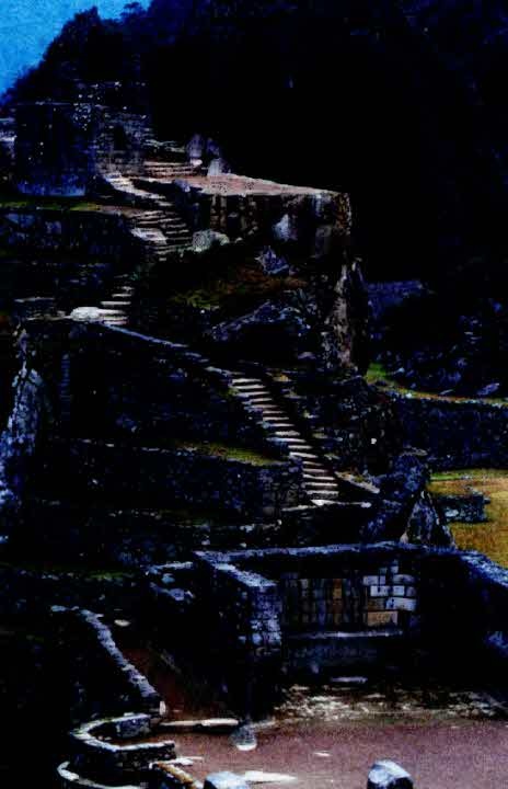 Иллюстрация к книге — Тайны исчезнувших цивилизаций [i_033.jpg]