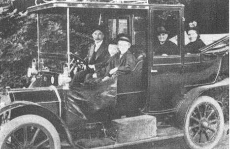 Иллюстрация к книге — Гейзенберг. Принцип неопределенности [pic_8.jpg]