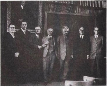 Иллюстрация к книге — Эволюция Вселенной и происхождение жизни [img3735.jpg]