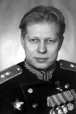 Иллюстрация к книге — Секретные алмазы Сталина [i_055.jpg]