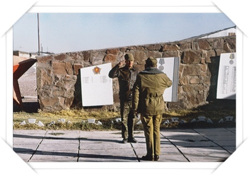 Иллюстрация к книге — Бортжурнал 57-22-10. Хроники вертолетной эскадрильи [i_004.jpg]