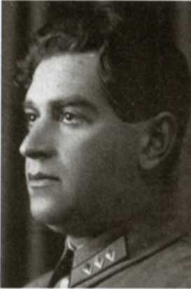 Иллюстрация к книге — Повседневная жизнь Москвы в Сталинскую эпоху 1920-1930-е годы [i_054.jpg]