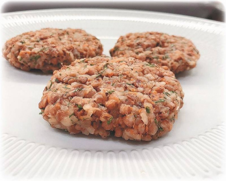 Иллюстрация к книге — Дети 2+. Инструкция по применению [i_036.jpg]