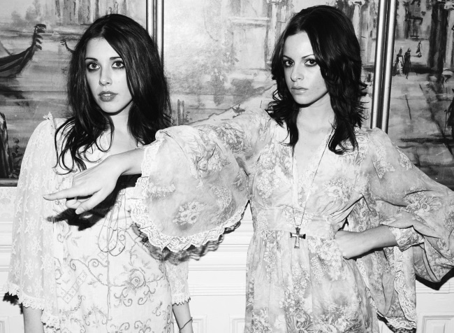 Иллюстрация к книге — #Girlboss. Как я создала миллионный бизнес, не имея денег, офиса и высшего образования [i_014.jpg]