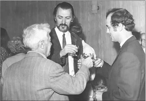 Иллюстрация к книге — Застолье в застой [i_006.jpg]