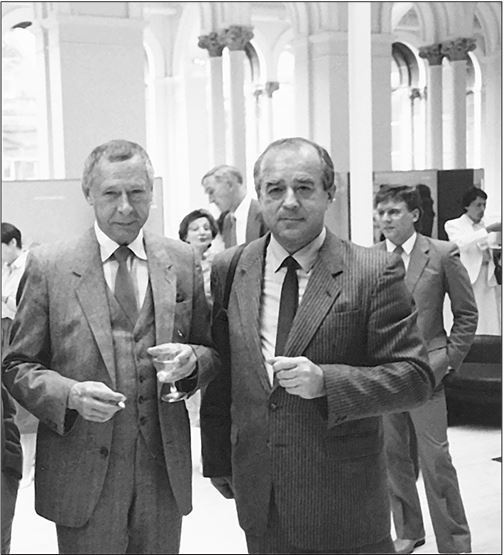 Иллюстрация к книге — Застолье в застой [i_019.jpg]