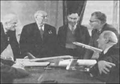 Иллюстрация к книге — Неизвестный Туполев [i_035.jpg]