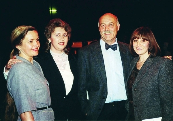 Иллюстрация к книге — Канатоходка. Автобиография [i_029.jpg]