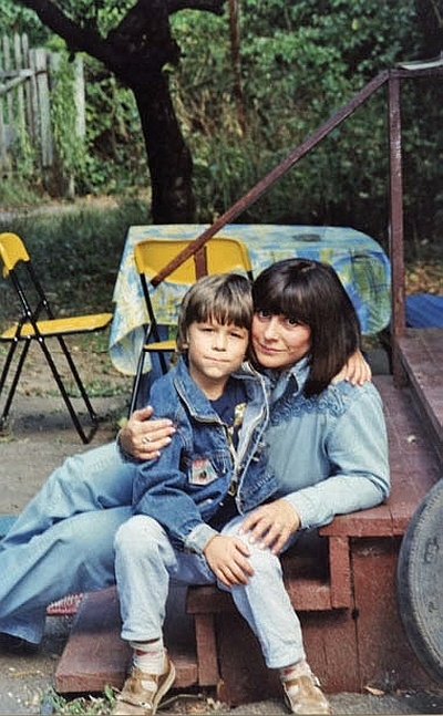 Иллюстрация к книге — Канатоходка. Автобиография [i_093.jpg]