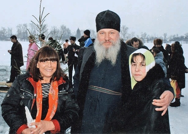 Иллюстрация к книге — Канатоходка. Автобиография [i_097.jpg]