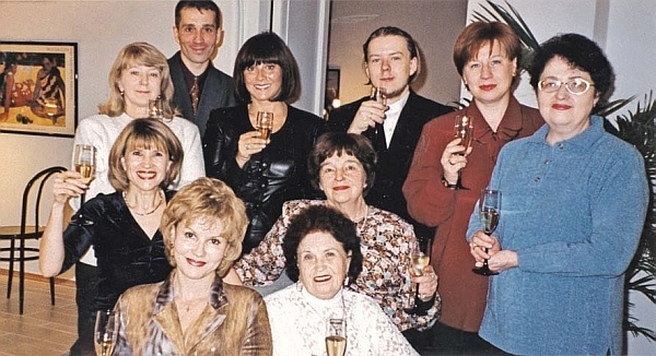 Иллюстрация к книге — Канатоходка. Автобиография [i_101.jpg]