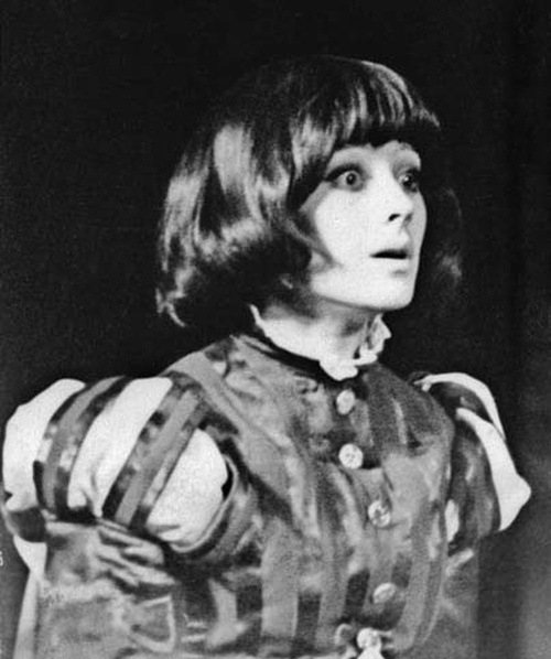 Иллюстрация к книге — Канатоходка. Автобиография [i_106.jpg]