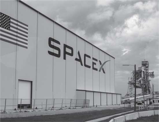 Иллюстрация к книге — Илон Маск: изобретатель будущего [i_008.jpg]