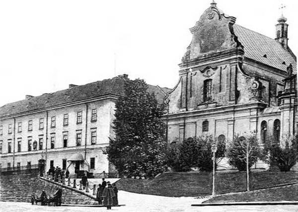 Иллюстрация к книге — Происхождение славянских наций. Домодерные идентичности в Украине и России [i_090.jpg]