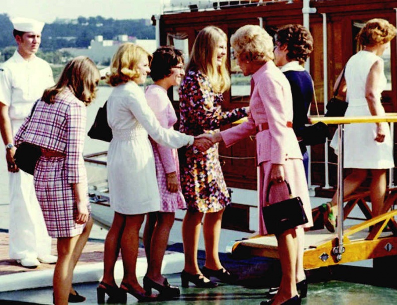 Иллюстрация к книге — Первая леди. Тайная жизнь жен президентов [i_014.jpg]