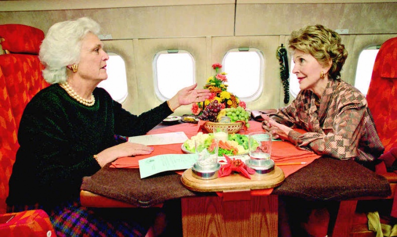 Иллюстрация к книге — Первая леди. Тайная жизнь жен президентов [i_024.jpg]