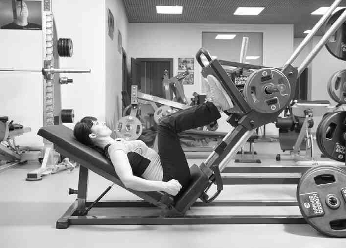 Иллюстрация к книге — Скорая помощь при острых болях. На все случаи жизни [i_023.jpg]