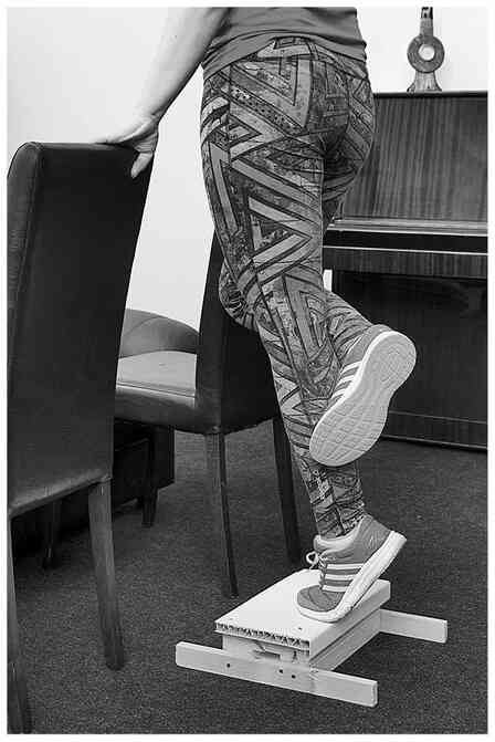 Иллюстрация к книге — Скорая помощь при острых болях. На все случаи жизни [i_097.jpg]