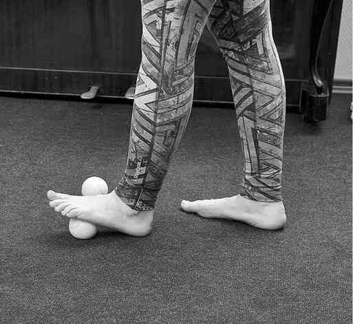 Иллюстрация к книге — Скорая помощь при острых болях. На все случаи жизни [i_111.jpg]