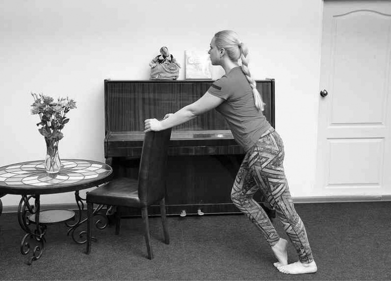 Иллюстрация к книге — Скорая помощь при острых болях. На все случаи жизни [i_125.jpg]