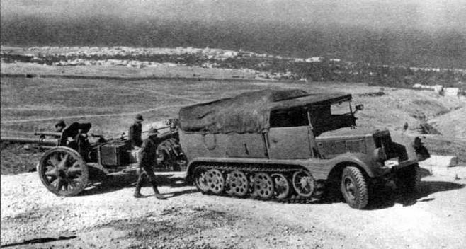 Иллюстрация к книге — Бронетранспортеры Вермахта [img_4.jpg]