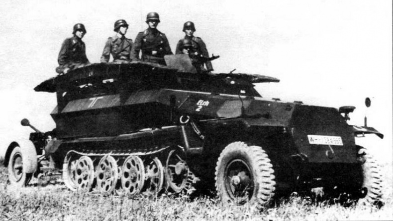 Иллюстрация к книге — Бронетранспортеры Вермахта [img_65.jpg]