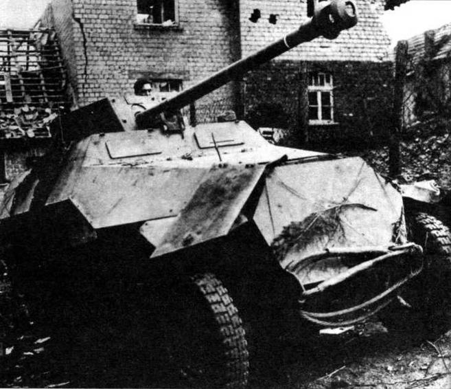 Иллюстрация к книге — Бронетранспортеры Вермахта [img_83.jpg]