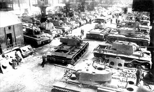 Иллюстрация к книге — Тяжёлый танк КВ. Часть 1 [i_035.jpg]