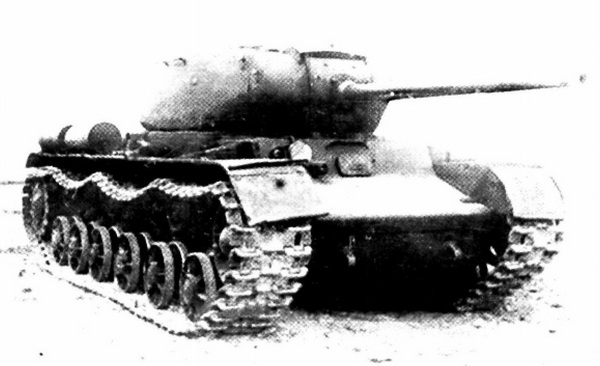 Иллюстрация к книге — Тяжёлый танк КВ. Часть 1 [i_046.jpg]