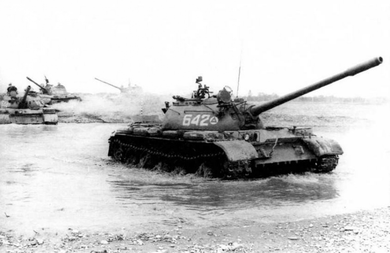 Иллюстрация к книге — Средний танк Т-54 [img_46.jpg]