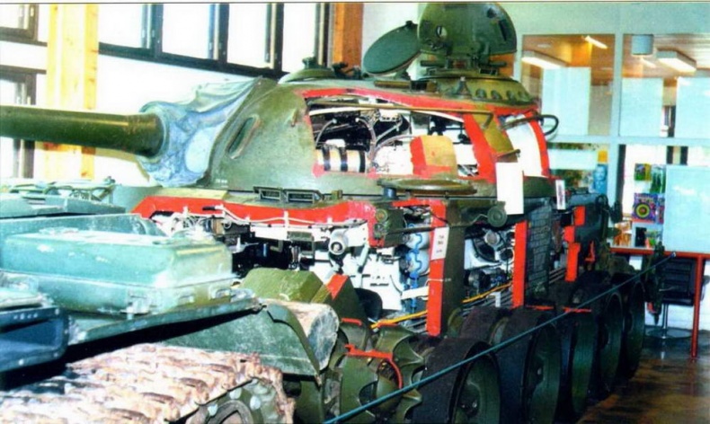 Иллюстрация к книге — Средний танк Т-54 [img_59.jpg]