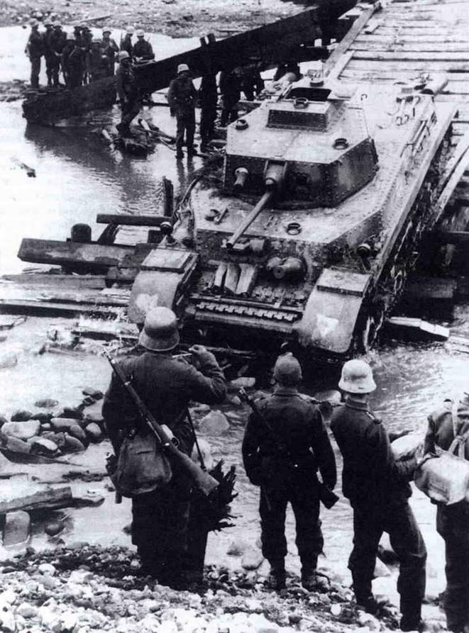 Иллюстрация к книге — Танки Хонведшега [img_26.jpg]