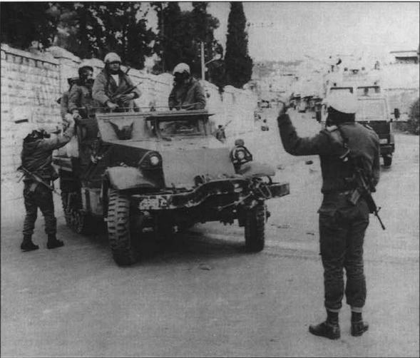 Иллюстрация к книге — Американские бронетранспортеры Второй мировой войны [img_65.jpg]