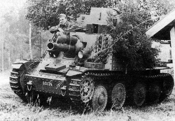 Иллюстрация к книге — Лёгкий танк Pz.38(t) [i_028.jpg]