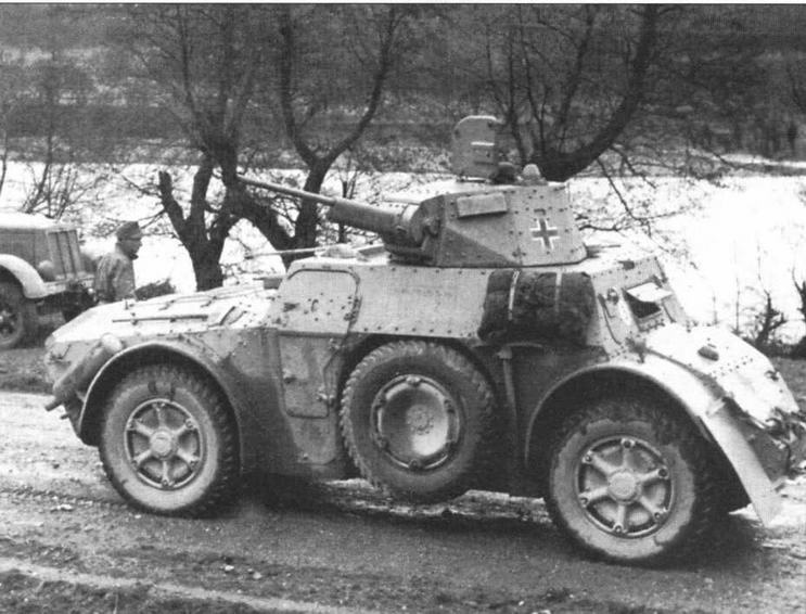 Иллюстрация к книге — Трофейная бронетанковая техника Вермахта [img_153.jpg]