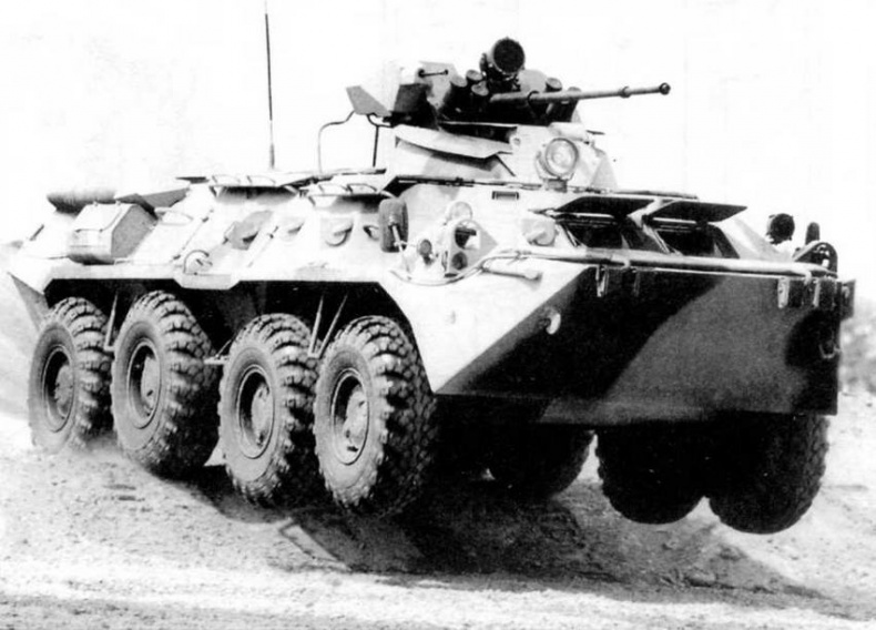 Иллюстрация к книге — Отечественные колесные бронетранспортеры БТР-60, БТР-70, БТР-80 [img_108.jpg]