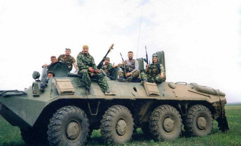 Иллюстрация к книге — Отечественные колесные бронетранспортеры БТР-60, БТР-70, БТР-80 [img_136.jpg]