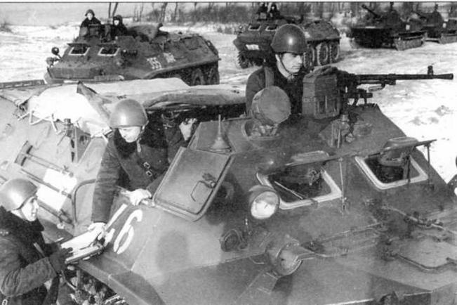 Иллюстрация к книге — Отечественные колесные бронетранспортеры БТР-60, БТР-70, БТР-80 [img_19.jpg]