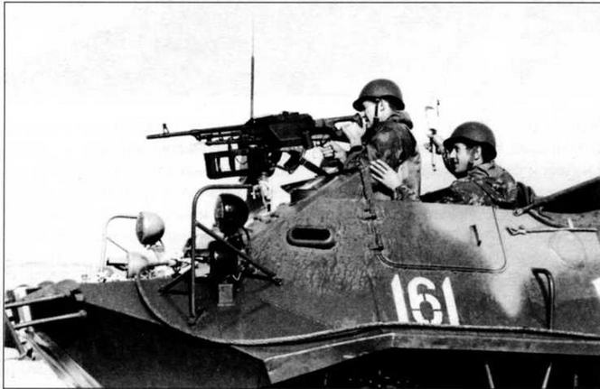 Иллюстрация к книге — Отечественные колесные бронетранспортеры БТР-60, БТР-70, БТР-80 [img_29.jpg]