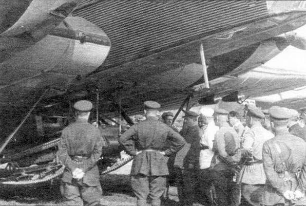 Иллюстрация к книге — Боевые машины десанта [i_010.jpg]